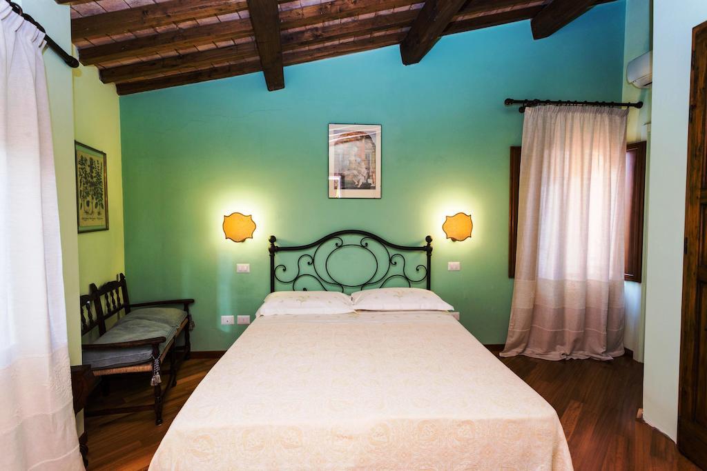 Antico Acquedotto B&B 페루자 객실 사진